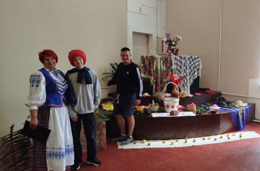  28 августа в филиале «ГДК микрорайона бумажная фабрика» прошел праздник народного календаря «Хлебны Спас»